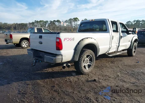 2015 Ford F-250 Xlt z USA, uszkodzony, nr VIN 1FT7W2BT9FED39562